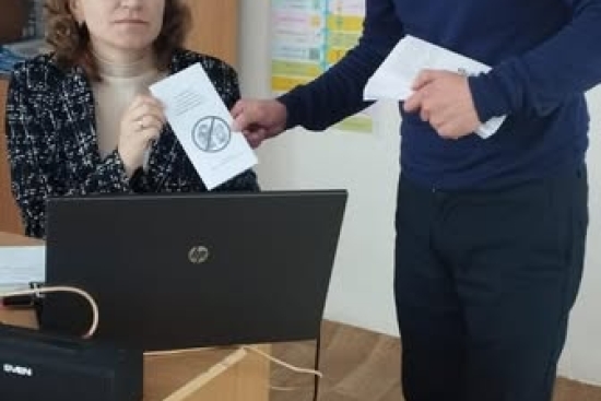 С целью формирования у педагогов навыков преодоления стрессовых состояний и стрессоустойчивости педагогом-психологом вручены памятки с рекомендациями 
