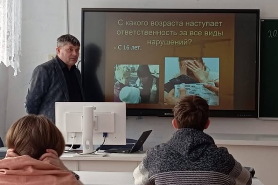 #Адал_азамат     #Заңментәртіп В  рамках месячника 