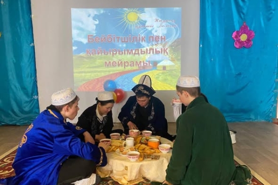 #адал_азамат #Nauryznama2026   #ҰлыДалаНаурызы 17 марта – Шаңырақ Мероприятие «Берекелі наурыз дастарханы» 17 марта  в рамках реализации программы воспитания «Адал азамат», а также мероприятий, посвящённых празднованию Наурыза, с учащимися 9 класса провед